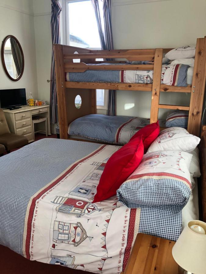 Brunswick House Bed & Breakfast ทินมัท ภายนอก รูปภาพ